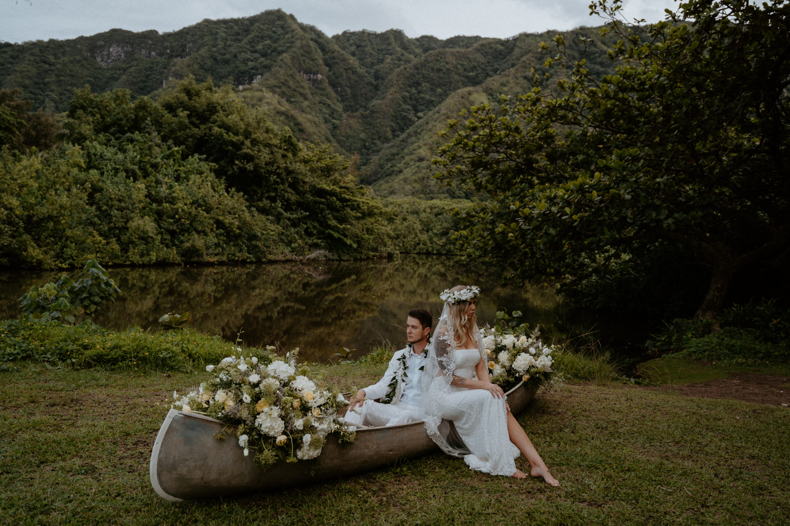Make your wedding stand out with heavy florals and unique touches with Masha Sakhno Photo.