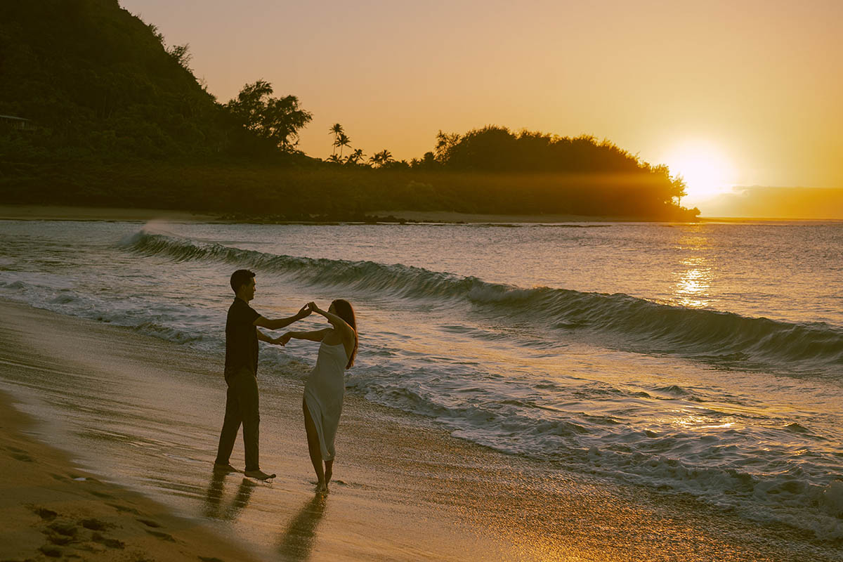 Top Engagement Session Ideas in Hawaii
