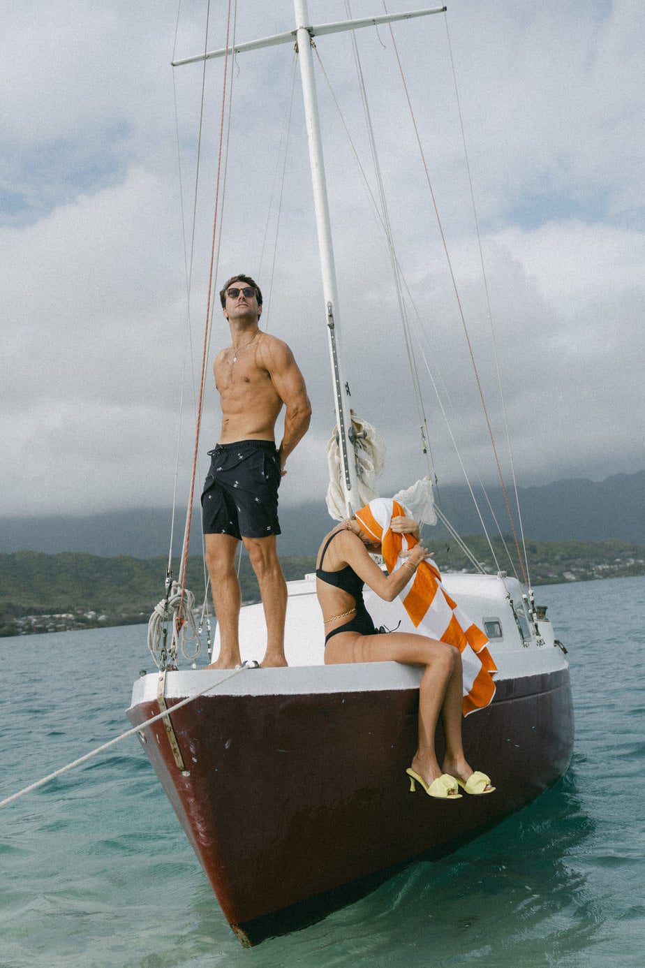 oahu engagement session beach couples aesthetic 125