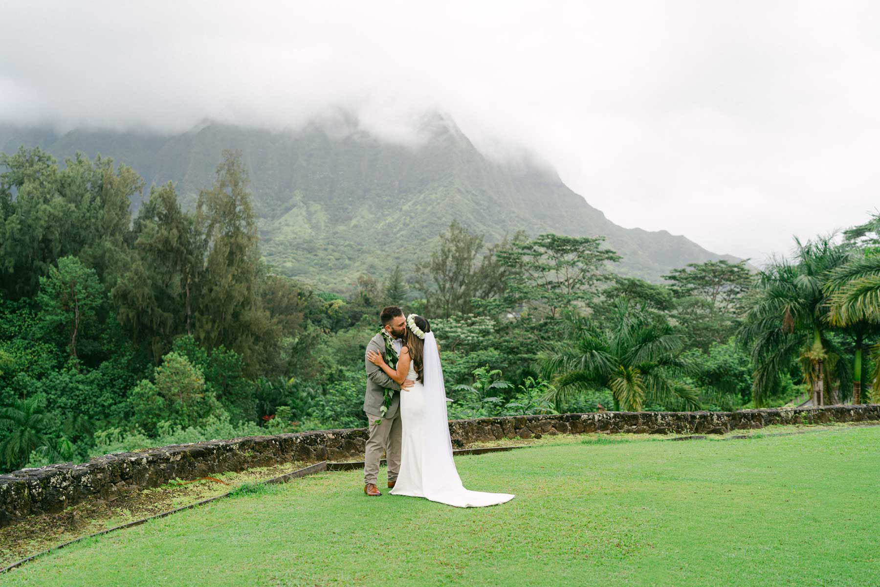 Best Oahu Wedding Venues with a Jungle Feel