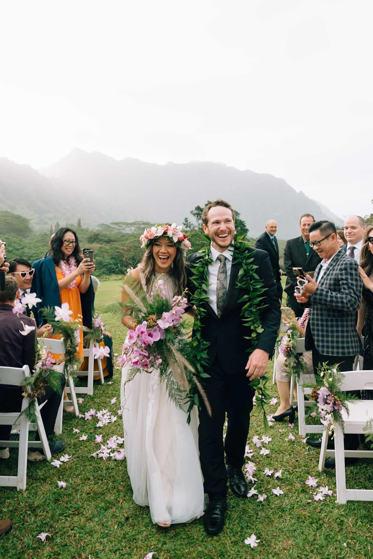 Best Oahu Wedding Venues for a Large Guest Count