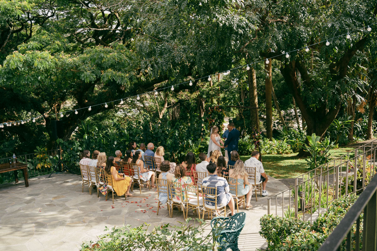 An intimate wedding ceremony at Queen Emma's summer palace. This is One of the best Wedding Venue in Oahu