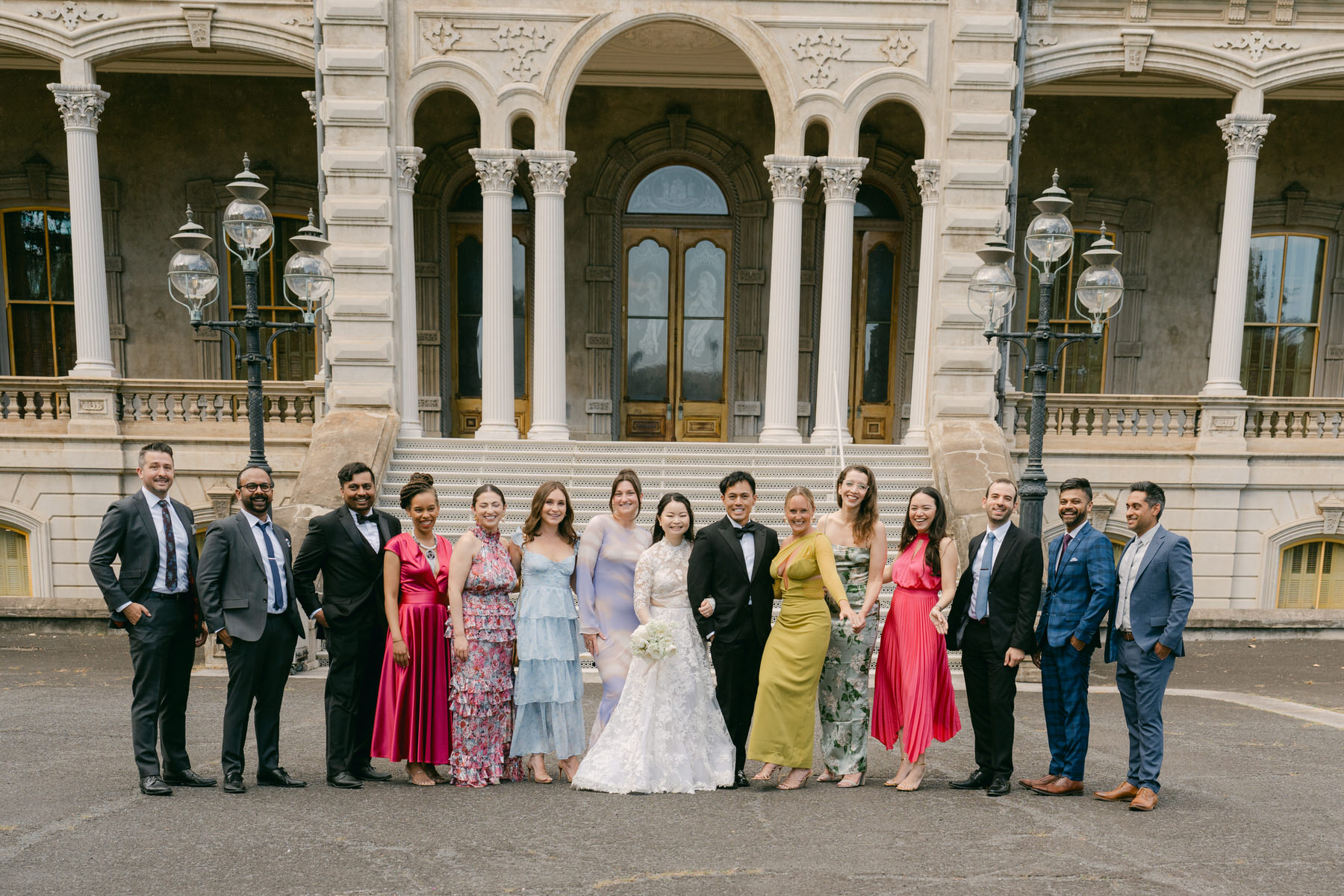 A group photo set up by one of Oahu's best wedding planners at Iolani palace.