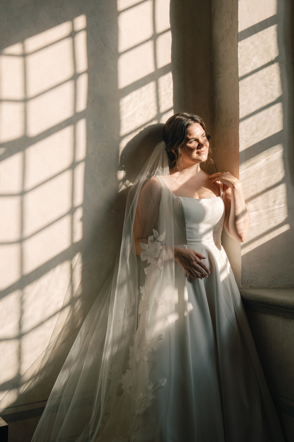 Your wedding photographer can help build an ideal wedding timeline.