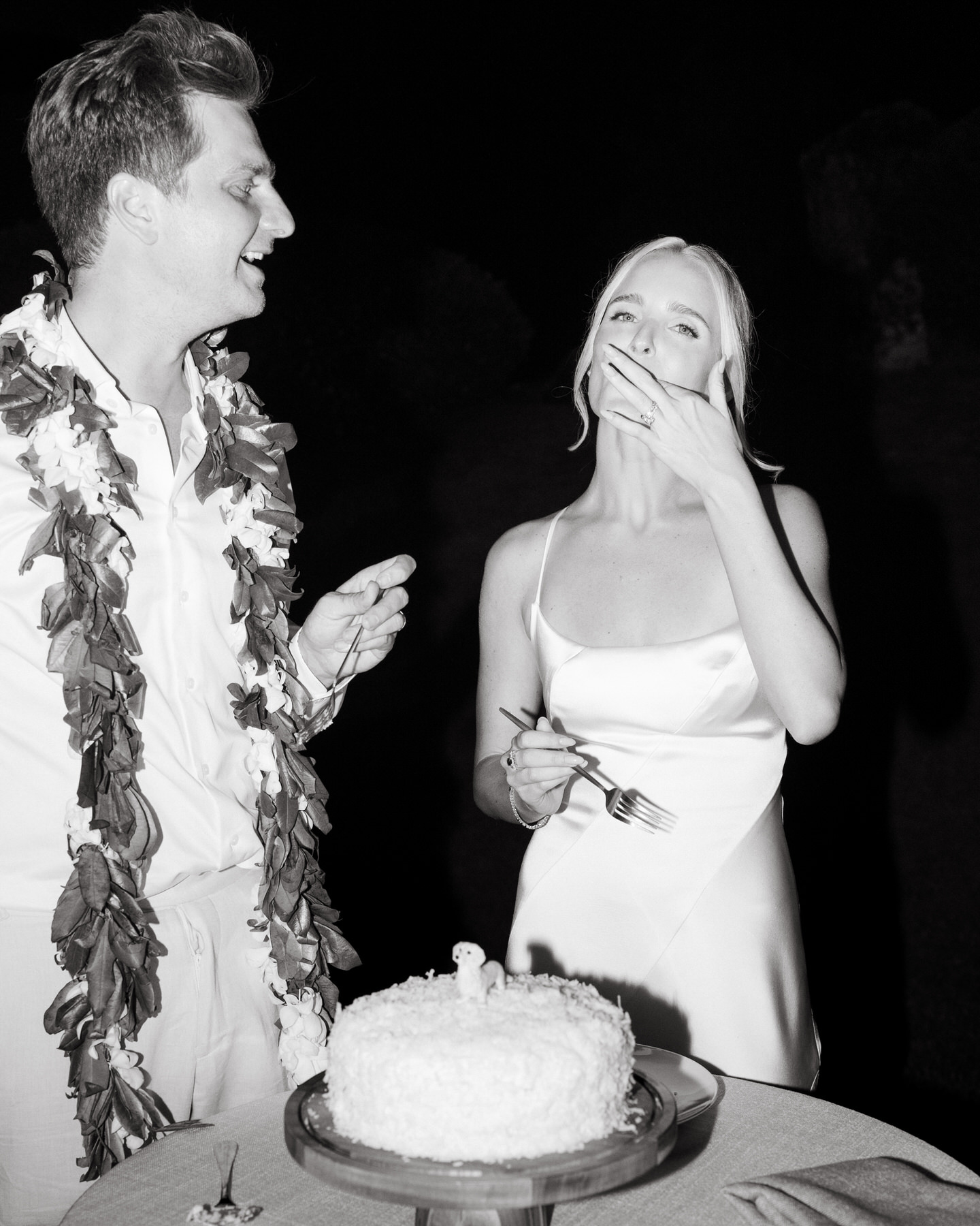 Masha gives advice on optimal wedding day photography coverage.
